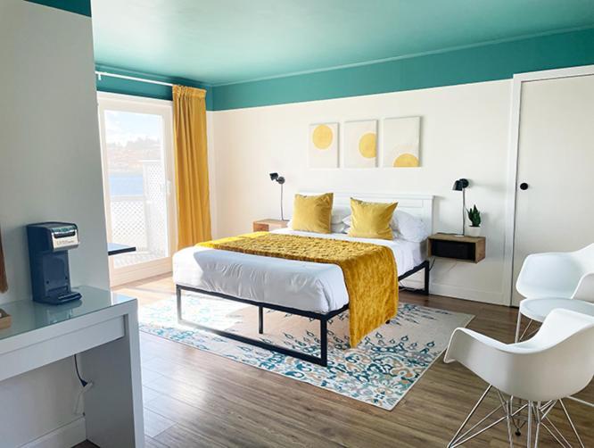 The Marmalade Motel Port Dufferin Bagian luar foto